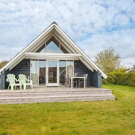 Two-bedroom In 10