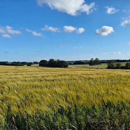 Сasa de vacaciones 6 Person In *