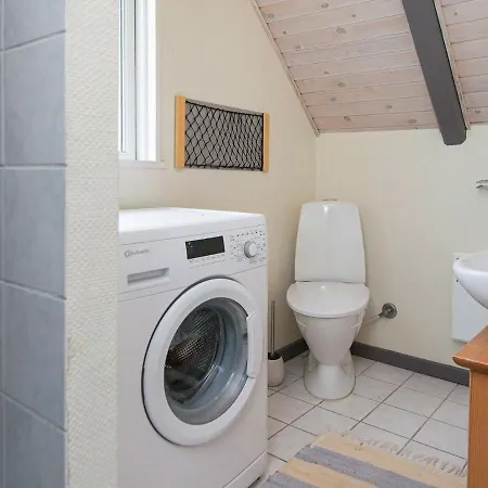 Holiday home Two-bedroom In 10 *